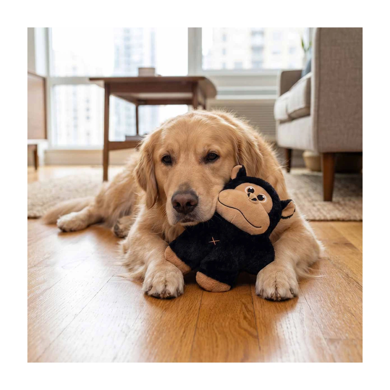 KONG Snuzzles Gorilla 28 x 25 x 10 cm - blød bamse med dyb lyd